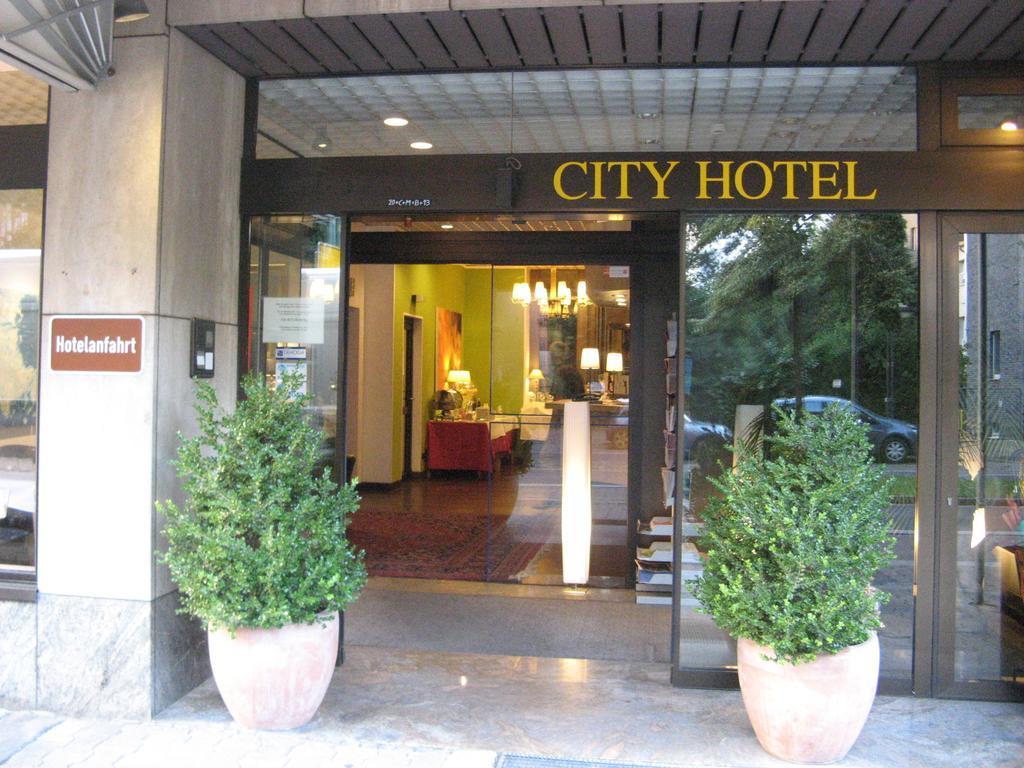 Binnewies City Hotel Neuss Exterior photo